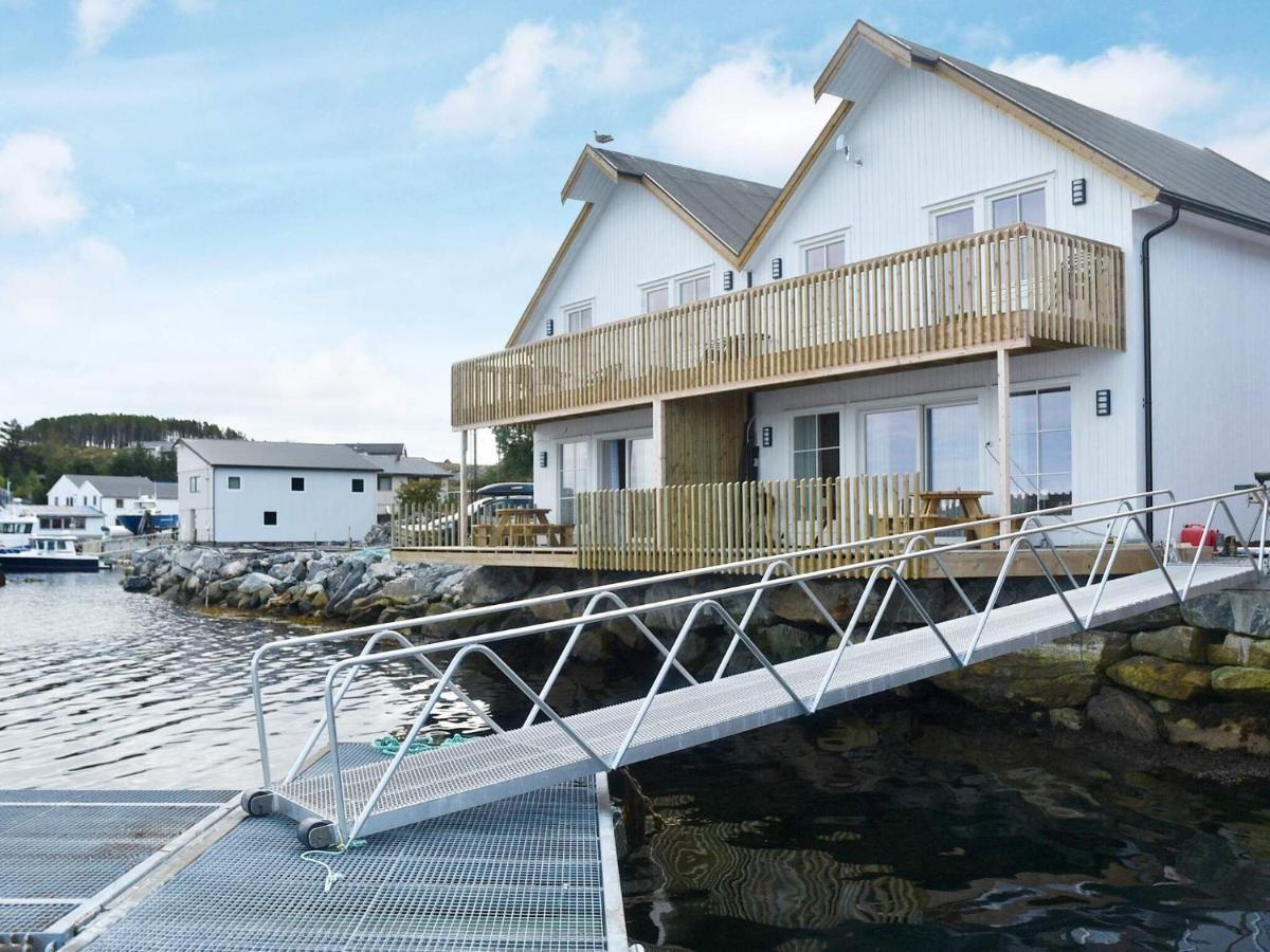 6 Person Holiday Home In Kverva Dyrvik Eksteriør billede